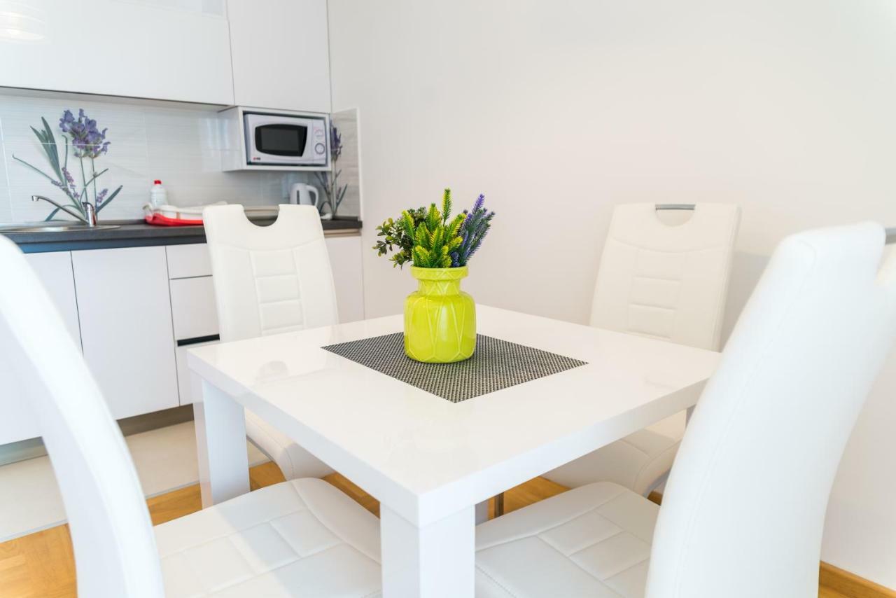 Apartmani "B-Elite" Budva Ngoại thất bức ảnh