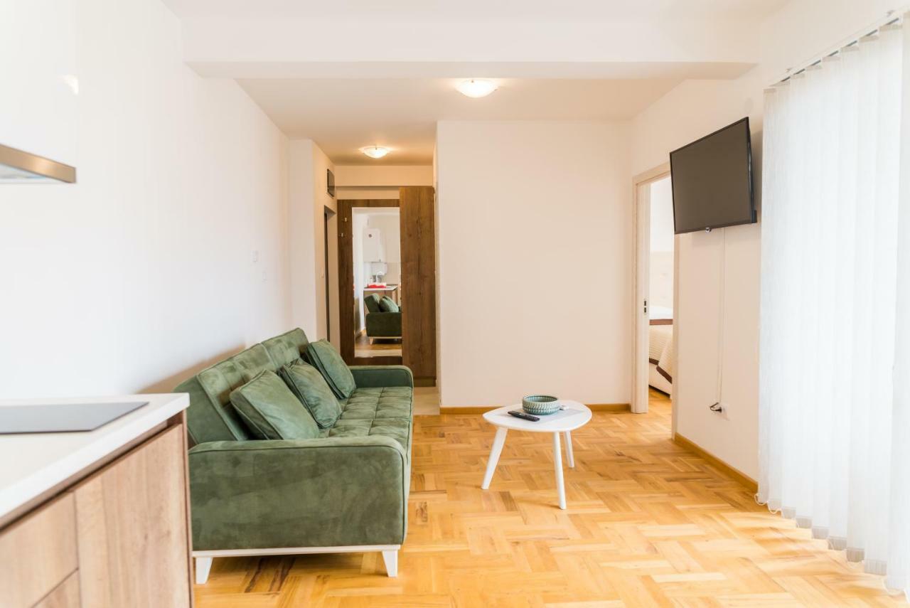 Apartmani "B-Elite" Budva Ngoại thất bức ảnh