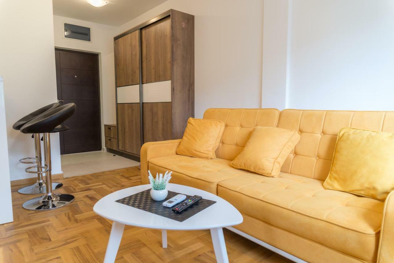 Apartmani "B-Elite" Budva Ngoại thất bức ảnh