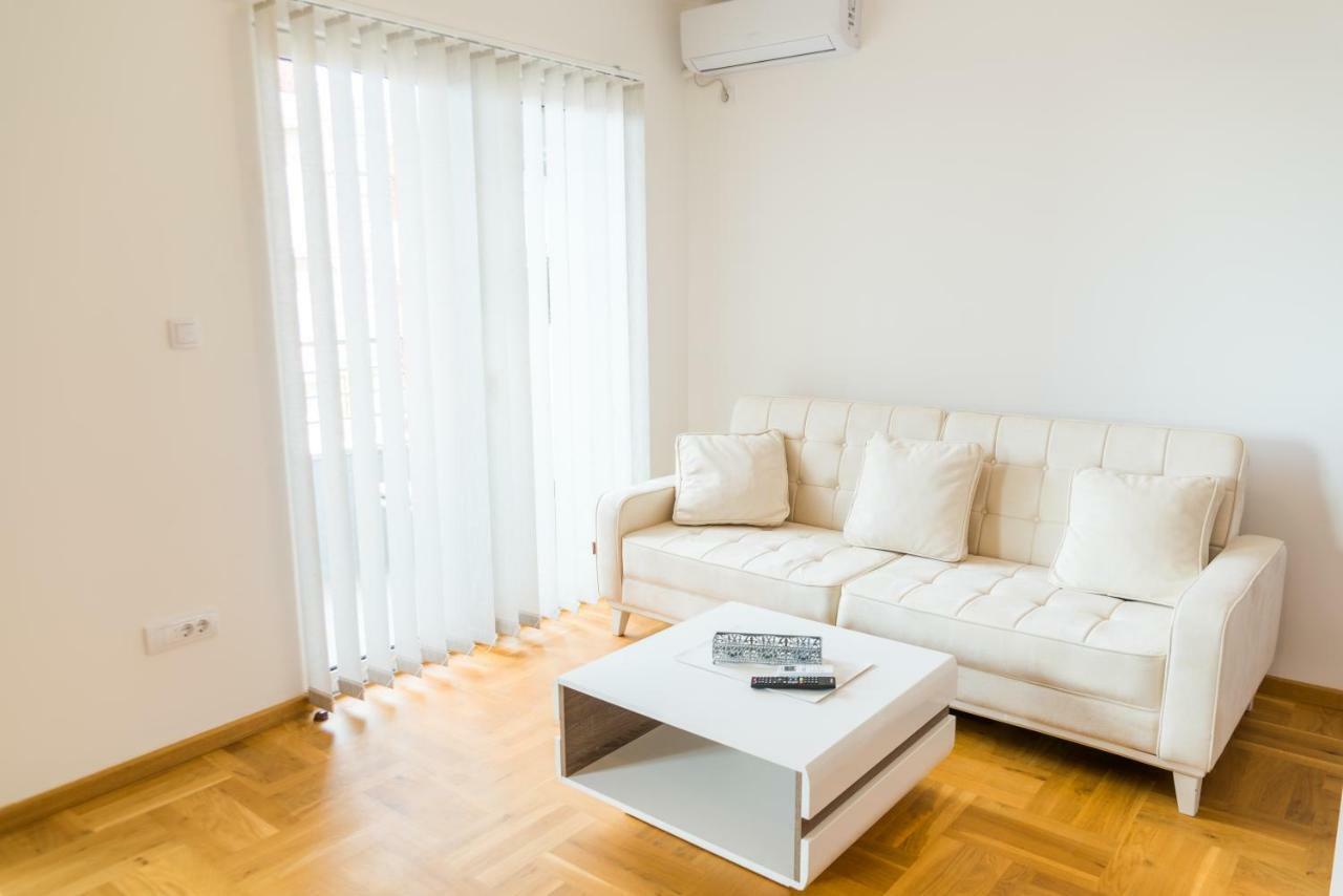 Apartmani "B-Elite" Budva Ngoại thất bức ảnh