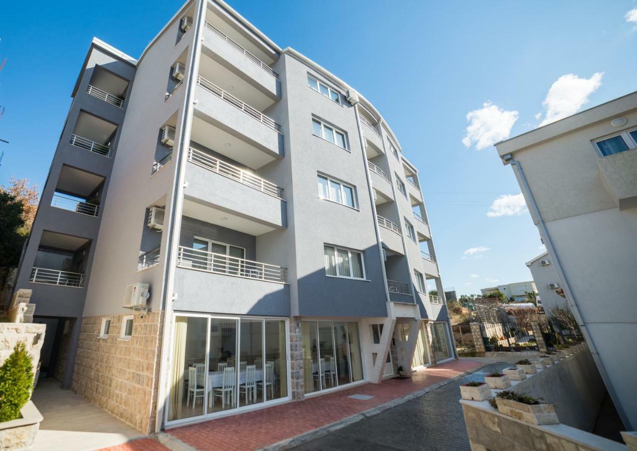 Apartmani "B-Elite" Budva Ngoại thất bức ảnh